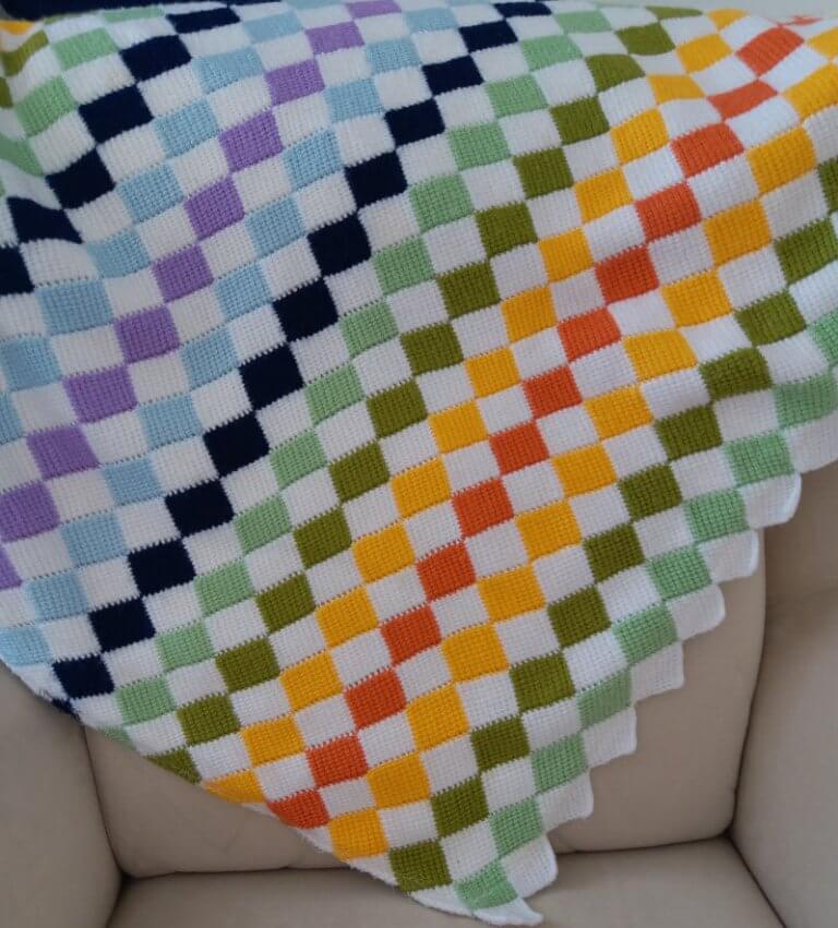 Tunus İşi Baklava Dilimi Modeli ile Bebek Battaniyesi Yapımı