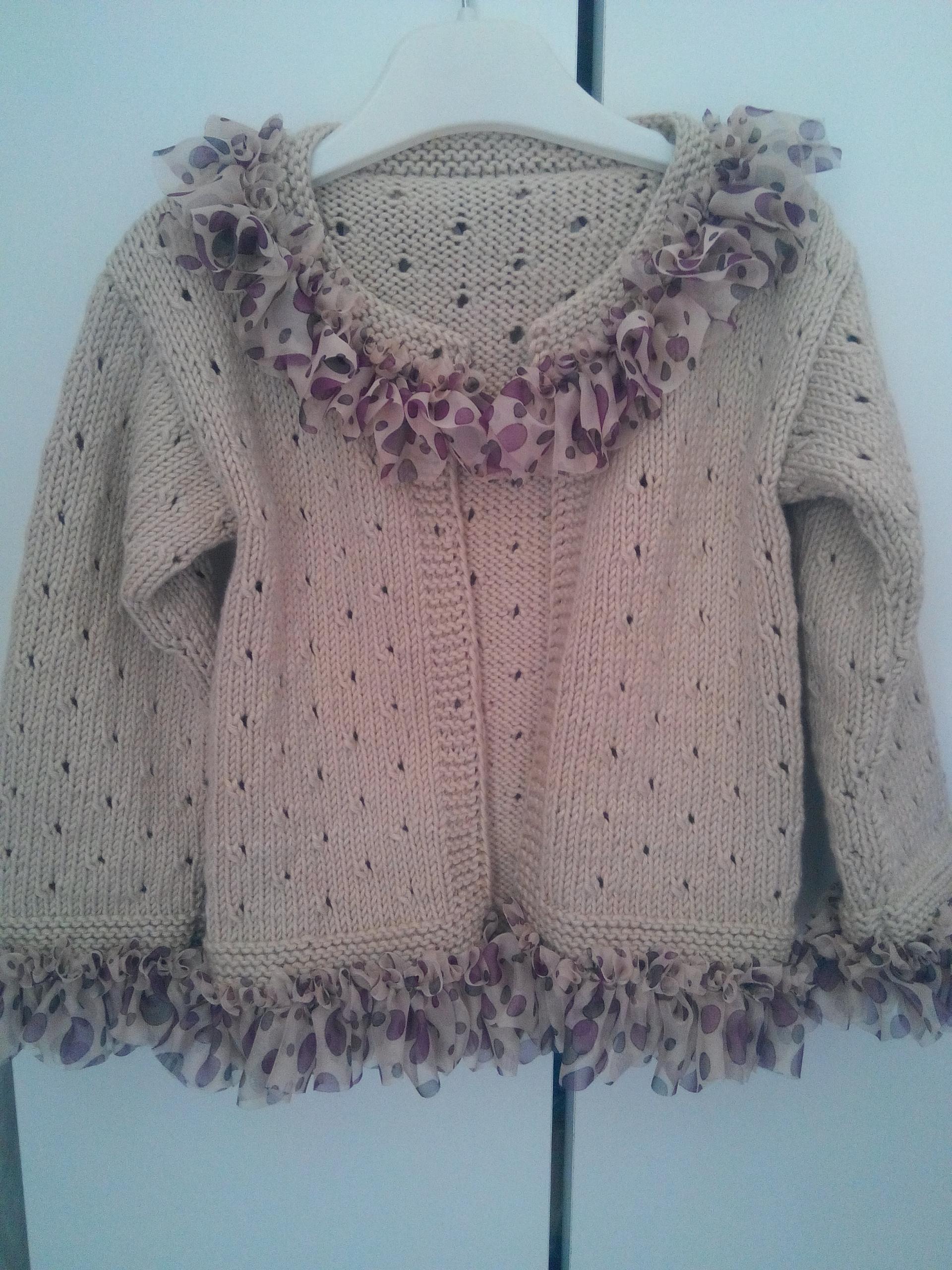 Tül Fırfırlı Hırka Yapımı Örgü Modelleri Tül Fırfırlı Hırka Yapımı Örgü Modelleri