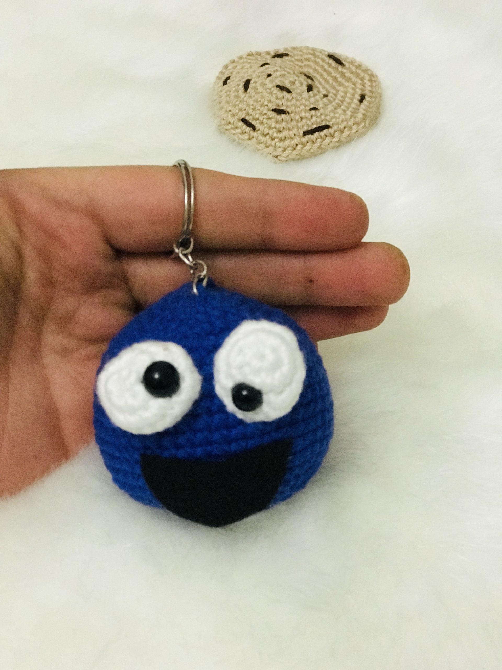 Amigurumi Kurabiye Canavarı Anahtarlık Yapımı