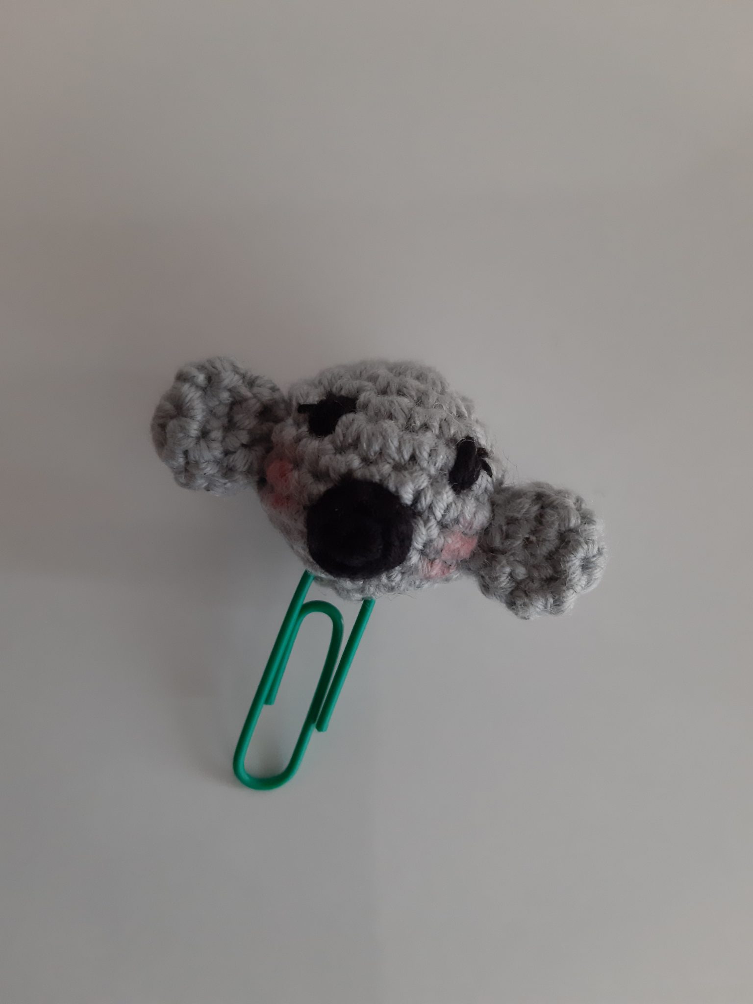 Коала из резинок