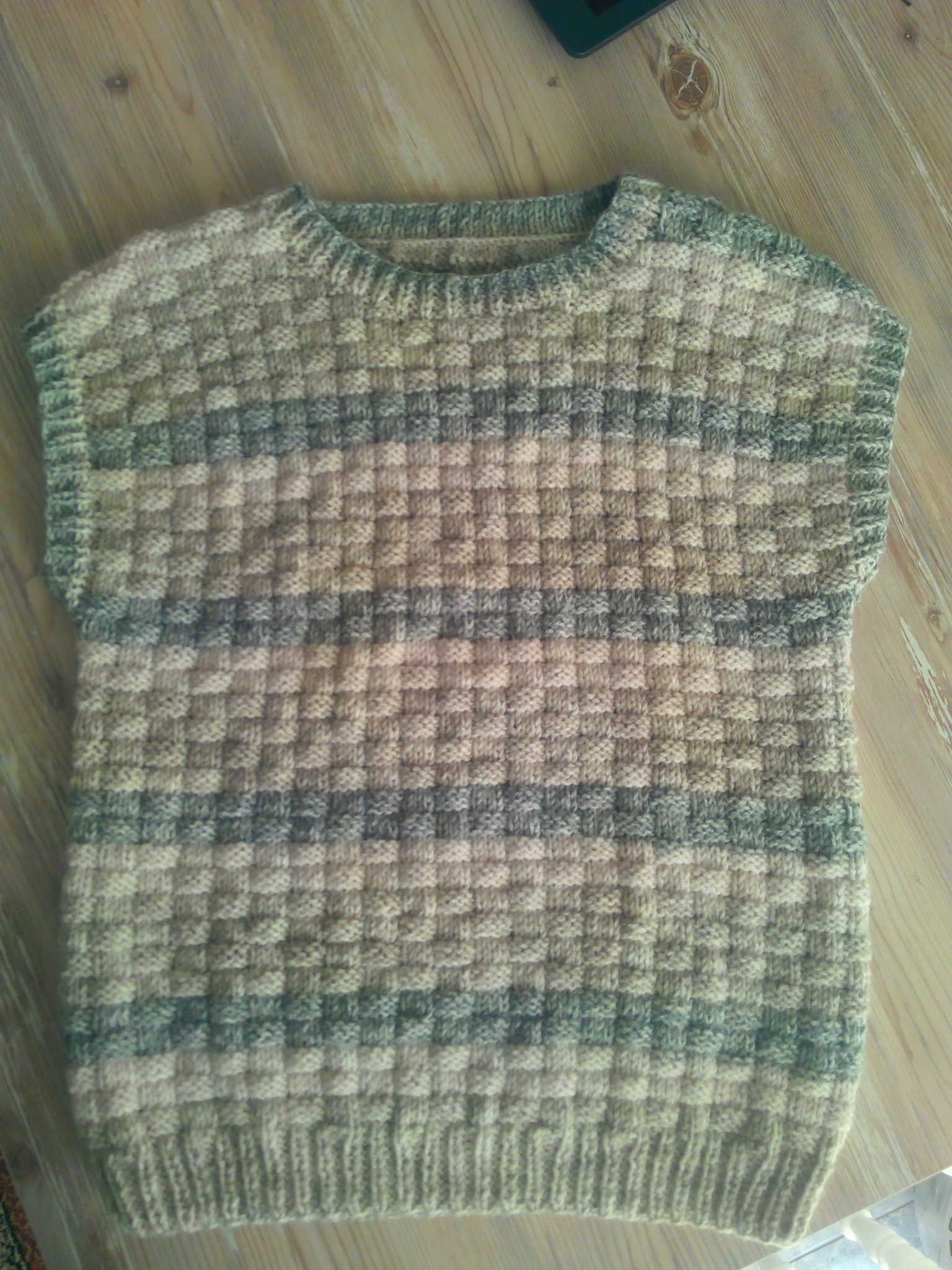 Erkek Çocuk Süveter Yapımı