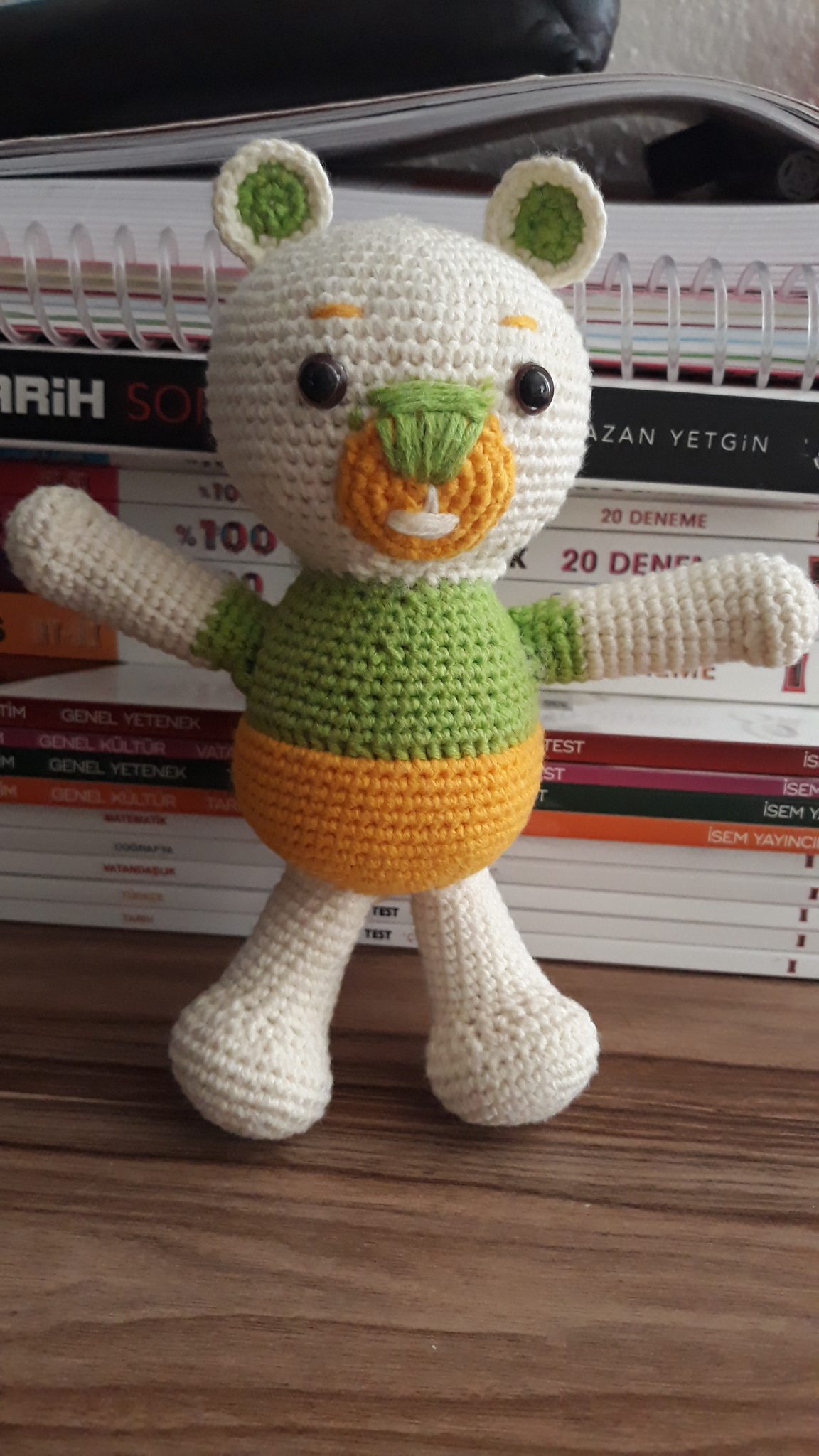 Amigurumi Renkli Ayıcık Yapımı Örgü Modelleri